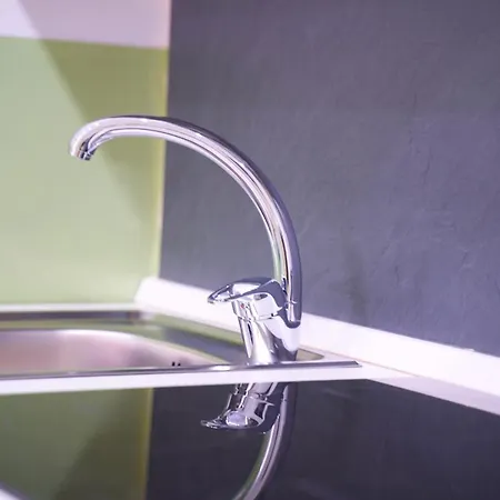 アパート N.1 500mt Da Policlinico/10min Da Stazione *